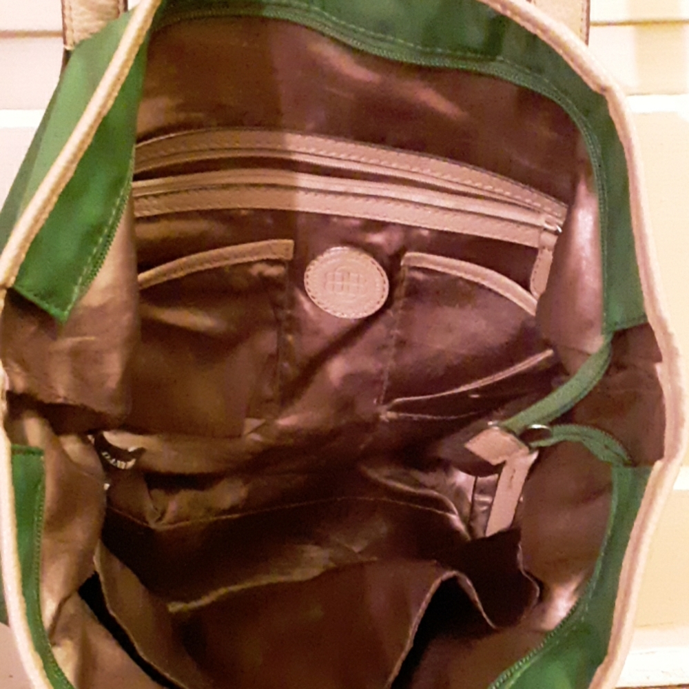 Purse - Picture 3 of 4